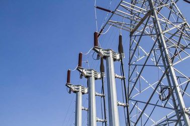Palmo modificado para requisitos particulares torres de acero de alto voltaje de la larga vida del estilo del cable del enrejado